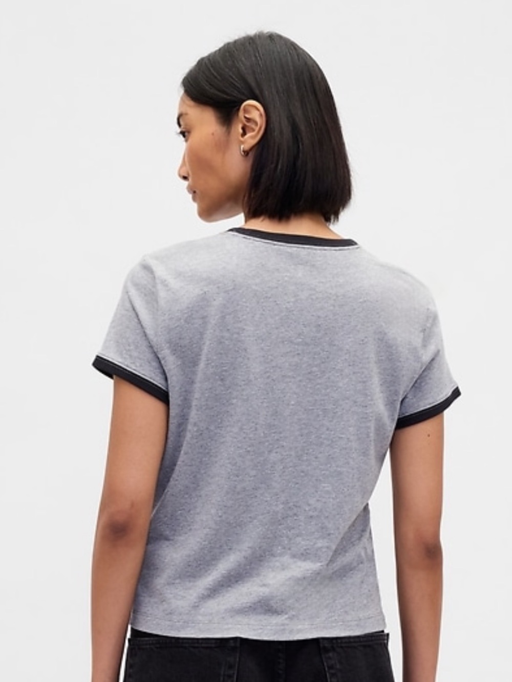 GAP Stranger Things Organic Cotton Vintage Cropped Tee - Picture 2 of 4